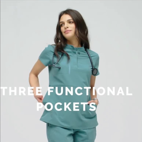 NOT SELLING. In search of this exact figs top XXS - Picture 1 of 1